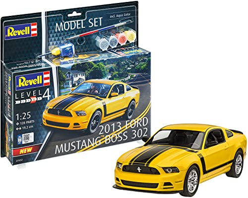 Revell 67652 Model Set 2013 Ford Mustang Boss Fahrzeug originalgetreuer Modellbausatz für Fortgeschrittene, mit Basis-Zubehör, unlackiert von Revell