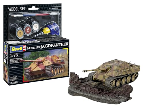 Revell Modellbausatz Jagdpanther | Beweglichkeit & Feuerkraft | Maßstabsgetreues Modell mit Dioramaplatte & Flexible Ketten | Zubehör inkl. Kleber und Pinsel von Revell