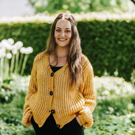 Weiche Lavendel-Strickjacke by Rito Krea - Strickmuster mit Kit Cardigan Größen XS-L Weiche Lavendel-Strickjacke by Rito Krea - Strickmuster mit Kit Cardigan Größen XS-L von Rito Krea