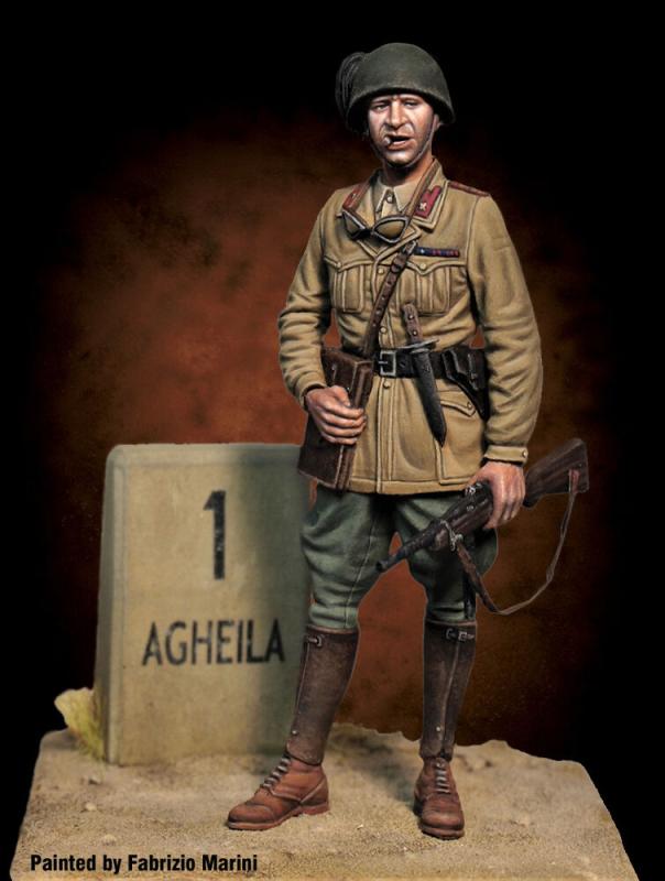 Ufficiale Bersaglieri - Tripoli 1941 von Royal Model