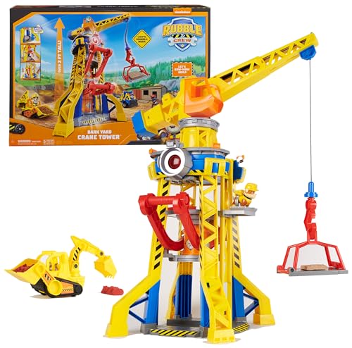 Rubble & Crew – Baupfoten Hof Kran-Spielset (68 cm) mit Rubble-Actionfigur, Planierraupen-Baufahrzeug und 340 g Kinetic Sand Build-it Sand, Spielzeug geeignet für Kinder ab 3 Jahren von Rubble & Crew