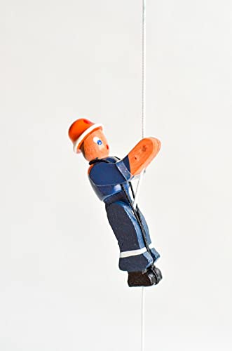 Rudolphs Schatzkiste Holzspielzeug Kletterfigur Jugendfeuerwehr Höhe=6,5 (Kletterseil ca 45 cm) cm NEU Kletterspielzeug Klettern Klettermaxe Kraxelhuber Kletterer Holzspielzeug Spielzeug Bergsteiger von Rudolphs Schatzkiste