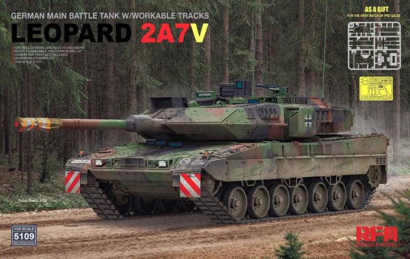 German Main Battle Tank w/Workable Tracks Leopard 2A7V von Rye Field Model