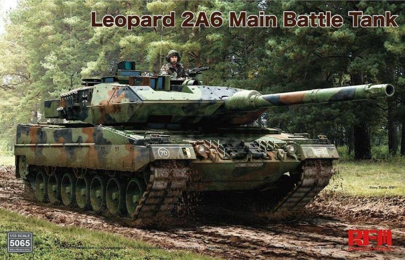 Leopard 2A6 Main Battle Tank with workabletrack links von Rye Field Model