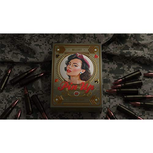 SOLOMAGIA Military Pin Up Playing Cards von SOLOMAGIA