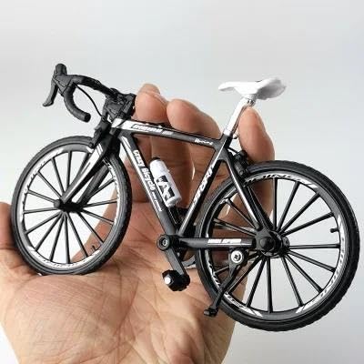 SYYANFEI Mini-Mountainbikespielzeug Fahrradmodell 1:10 zur Simulation von Fahrradkurvenstraßen-Mini-Rennspielzeugen für Erwachsene Sammlung Geschenke JungenMädchengeschenkdekoration(Schwarz) von SYYANFEI