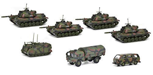 Schuco 452643300 - Set Panzerkompanie, 4x M48G, 1x M113, 1x MAN 5t GL, 1x VW Bus T3, Modellauto Set, 1:87 von Schuco