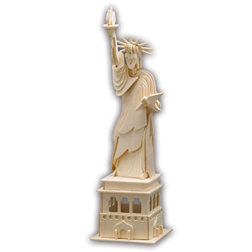 Pebaro 882 Holzbausatz Freiheitsstatue, 3D Puzzle Bauwerk New York, Modellbausatz, Basteln mit Holz, Holzpuzzle, Bastelset, vorgestanzte Holzplatte, ausbrechen, zusammenstecken, fertig, Geschenkidee von Pebaro