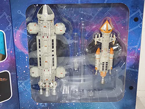 Sixteen 12 Space 1999 "War Games Featuring Battle Damage Eagle Transporter with Detachable Pod and Aluminum Engine Bells 1 Mk IX Hawk Warship and 2 In-Flight Display Stands (Limited Edition) von Sixteen 12