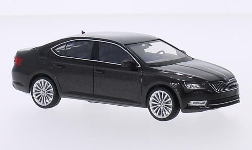 Skoda Superb III, metallic-dunkelbraun, 2015, Modellauto, Fertigmodell, I-iScale 1:43 von Skoda