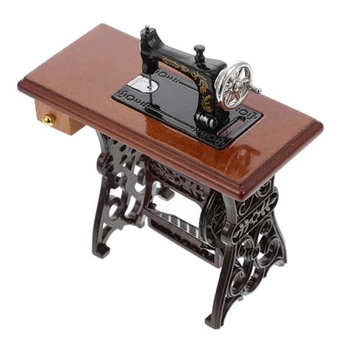 Sosoport Nähmaschinenmodell Heim Handgerät Zubehör Nähmaschine Mini Nahtzubehör Retro Tragbar Miniatur Puppenhaus Nähmaschine Stickerei Winzige Nähmaschine Holz Sosoport Nähmaschinenmodell Heim Handgerät Zubehör Nähmaschine Mini Nahtzubehör Retro Tragbar Miniatur Puppenhaus Nähmaschine Stickerei Winzige Nähmaschine Holz von Sosoport