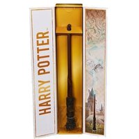 Wizarding World Harry Potter - Authentischer Harry Potter Zauberstab aus Kunststoff mit Hogwarts-Halterung von Spin Master International B.V.