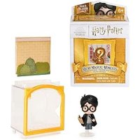 Wizarding World Harry Potter - Micro Magical Moments Überraschungs-Sammelfigur mit Setzkasten (Der Gefangene von Azkaban) von Spin Master International B.V.