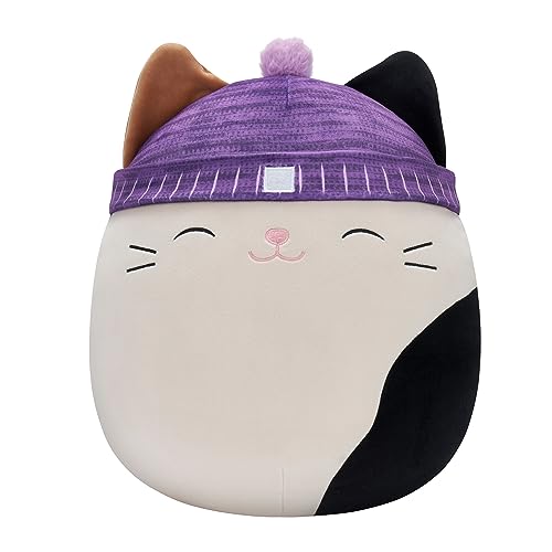 Squishmallows Original Cam Calico Cat mit violetter Mütze, 35,6 cm, groß, ultraweich, offizielles Jazwares Plüschtier, SQCR03800 von Squishmallows