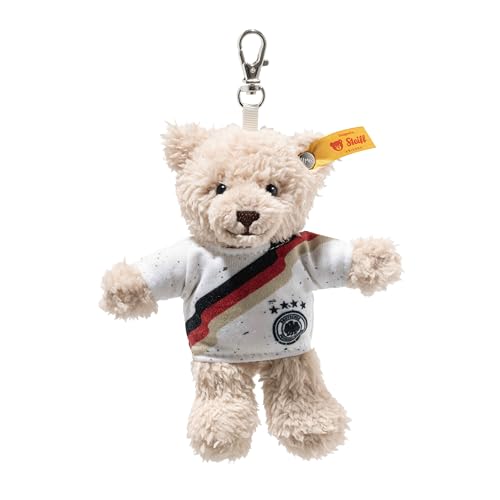 Steiff Kuscheltier Ben Teddybär DFB-Anhänger, Süßes Stofftier mit Kunststoffaugen, Kinder, Jungen & Mädchen, Friends, Plüschtier 12 cm, Beige, 988844 Steiff Kuscheltier Ben Teddybär DFB-Anhänger, Süßes Stofftier mit Kunststoffaugen, Kinder, Jungen & Mädchen, Friends, Plüschtier 12 cm, Beige, 988844 von Steiff