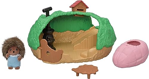 Sylvanian Families 5453 Baby Igelhöhle - Puppenhaus Spielset von Sylvanian Families