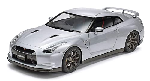 TAMIYA 300024300 Nissan GT-R Straßenversion Automodell Bausatz 1:24, Mittel, Unlackiert von TAMIYA