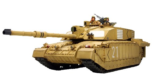 TAMIYA 300035274 - 1:35 Britische Kampfpanzer Challenger 2 Wüste (2), Beige, Schwarz von TAMIYA