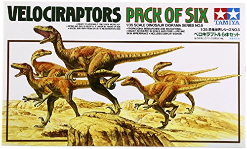 TAMIYA 60105-1:35 Velociraptors Pack of Six von TAMIYA