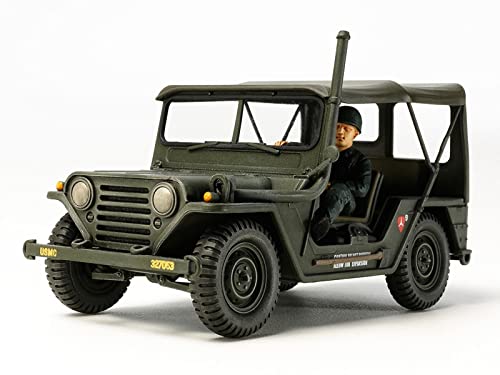 Tamiya 300035334 - 1:35 US M151A1 Transportfahrzeug Vietnam, grün von TAMIYA