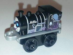 Thomas & Friends Minis – Catwoman Millie (4 cm Motor) – (Sammelzug) von THOMAS & FRIENDS