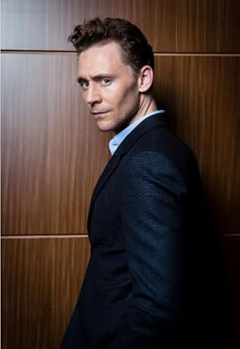 Puzzle 2000 Teile Tom Hiddleston Kunstposter für Erwachsene und Familiendekompressionsspielzeug Qz361Yk 70x100CM von TNTEVX