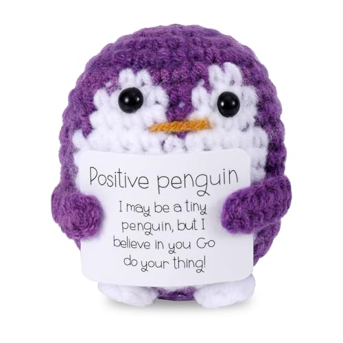 TOYMIS Positiver Pinguin, Gehäkelte Pinguinpuppe mit Positiver Karte Gestrickter Pinguin Unterstützendes Häkelspielzeug Emotionale Ermutigungsgeschenke für Freunde (Lila) von TOYMIS