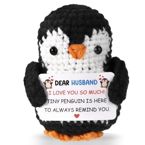 TOYMIS Positiver Pinguin Gehäkelt, Emotionale Plüschpuppe zur Positiven Unterstützung Süßer Gestrickter Pinguin mit Ermutigungskarte für den Ehemann TOYMIS Positiver Pinguin Gehäkelt, Emotionale Plüschpuppe zur Positiven Unterstützung Süßer Gestrickter Pinguin mit Ermutigungskarte für den Ehemann von TOYMIS