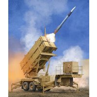 TRUMPETER 751040 1:35 M901 mit MIM-104F Patrio von TRUMPETER