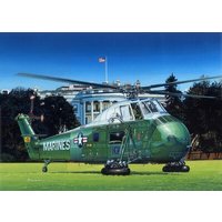 TRUMPETER 756415 1:48 MRC VH34D Marine One von TRUMPETER