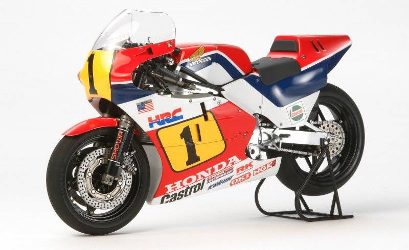 Honda NSR500 ´84 von Tamiya