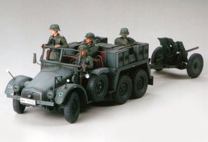 Krupp Protze 1ton (6x4) Kfz. 69 Towing Truck with 3.7 cm Pak von Tamiya