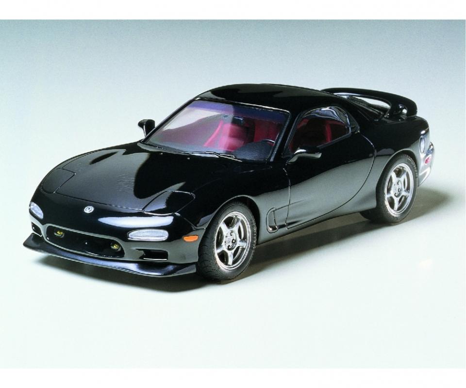 Mazda RX-7 R1 von Tamiya