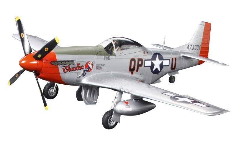 WWII North American P-51D Mustang von Tamiya