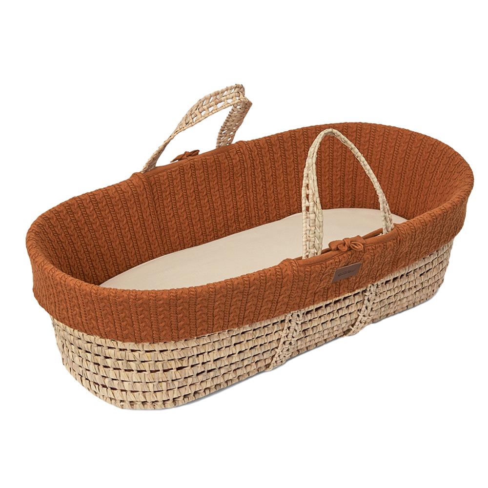 The Little Green Sheep Organic Knitted Moses Basket von The Little Green Sheep