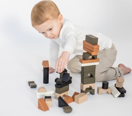 The Modern Ramona Holzbausteine für Kleinkinder, Holz-Stapelblöcke, Spielzeug mit Aufbewahrungstasche aus Baumwolle, verschiedene Formen, Größen und natürliche Farben (46 Stück), Vorschullernen von The Modern Ramona