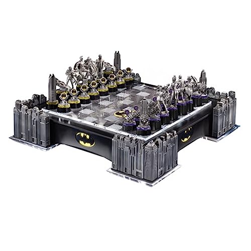 The Noble Collection France Batman Collector Chess Set von The Noble Collection