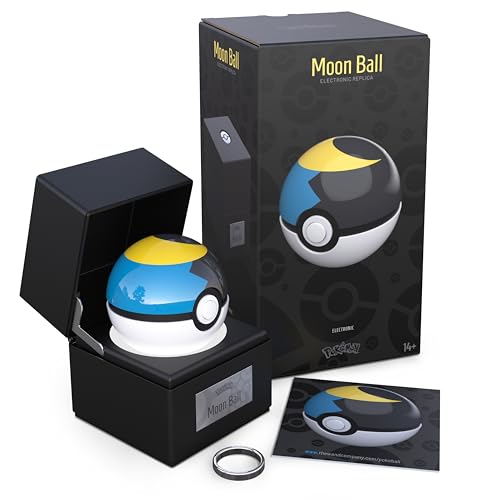 The Wand Company Original Poké-Ball Authentische Replik - Realistischer, elektronischer, druckgegossener Poké-Ball mit Vitrinen-Lichtfunktionen. Offiziell lizenziert von Pokémon The Wand Company Original Poké-Ball Authentische Replik - Realistischer, elektronischer, druckgegossener Poké-Ball mit Vitrinen-Lichtfunktionen. Offiziell lizenziert von Pokémon von The Wand Company