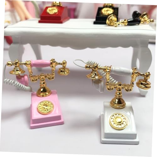Toddmomy Miniatur Retro Telefon Modell Puppenhaus Deko Vintage Stil Puppenhaus Möbel Kleines Mini Telefon Ornament Rosa Toddmomy Miniatur Retro Telefon Modell Puppenhaus Deko Vintage Stil Puppenhaus Möbel Kleines Mini Telefon Ornament Rosa von Toddmomy