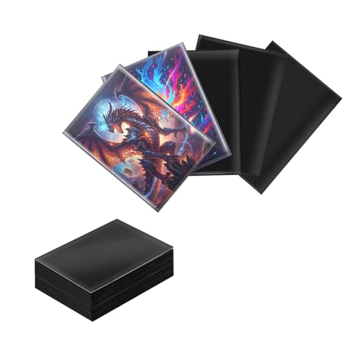 Tolseum 100 Stück Karten Hüllen 66 x 91 mm, Sammelkarten Sleeves für Magic the Gathering,Yugioh, MTG Sportkarten, Weich, Wasserdicht-Schwarz Tolseum 100 Stück Karten Hüllen 66 x 91 mm, Sammelkarten Sleeves für Magic the Gathering,Yugioh, MTG Sportkarten, Weich, Wasserdicht-Schwarz von Tolesum