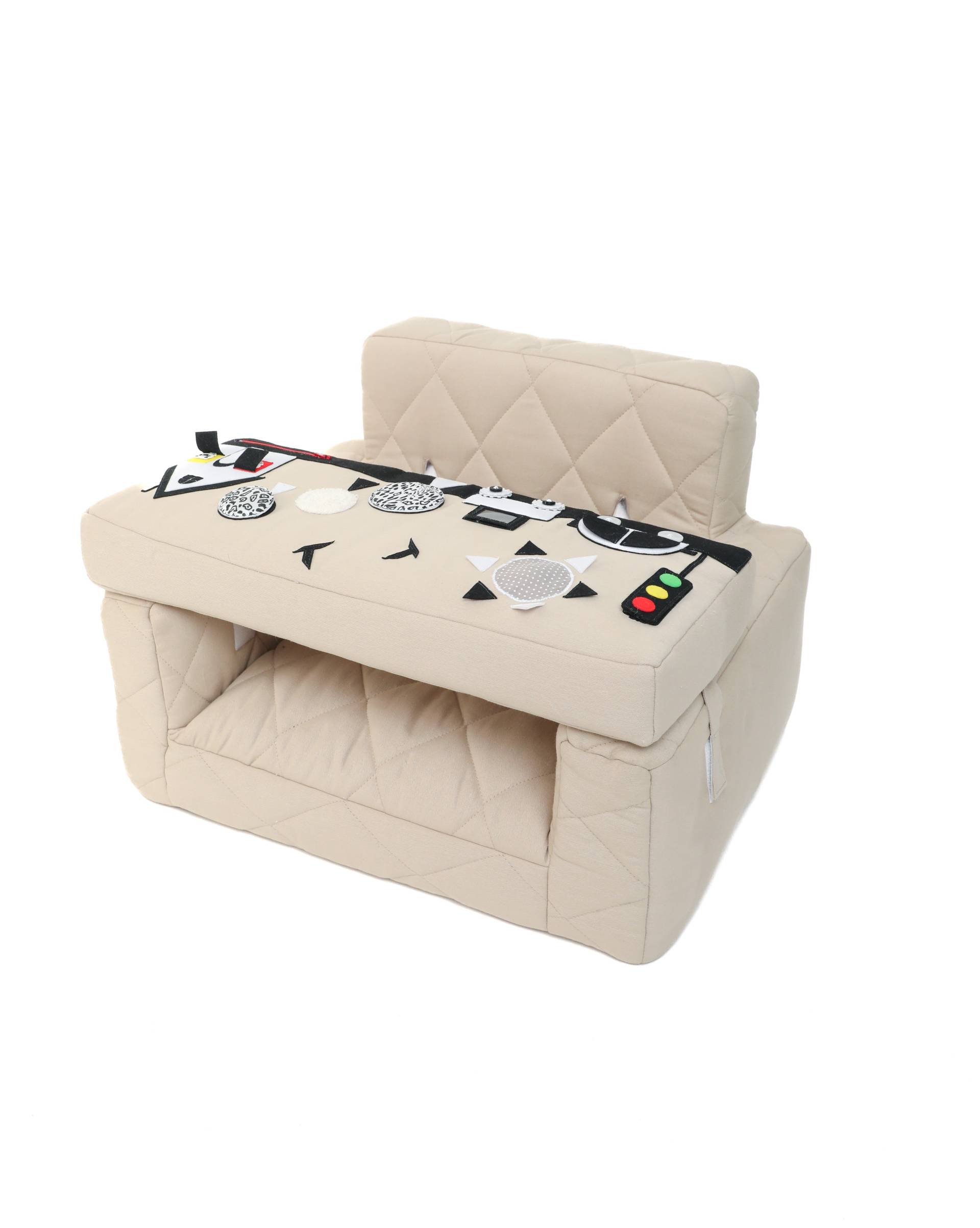 Activity Sessel eckig Activity Sessel Ecki beige mit Kontraste Auflage von Touch of India