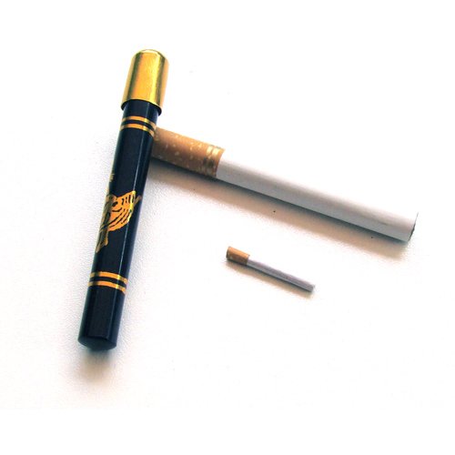 Das Rohr Schrumpfung - Zaubertrick Das Rohr Schrumpfung - Zaubertrick von Tour de magie