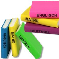 Schulbuch-Radierer im 3er Pack, Mathe, Deutsch, Englisch, versch. Farben von Trendhaus Handelsgesellschaft mbH