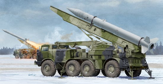 Russian 9P113 TEL w/9M21 Rocket of 9K52 Luna-M Short-range artillery rocket von Trumpeter