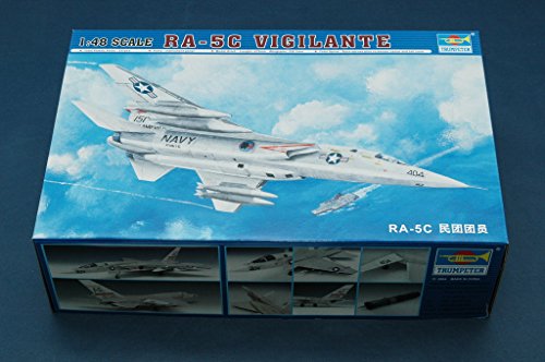 Trumpeter 02809 Modellbausatz North American RA-5C Vigilante von Trumpeter