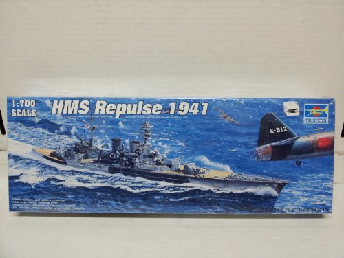 Trumpeter 05763 Modellbausatz HMS Repluse 1941 von Trumpeter