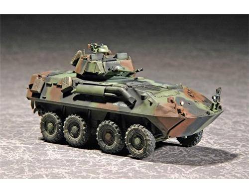 USMC LAV-25 (8X8) Light Armored Vehicle von Trumpeter