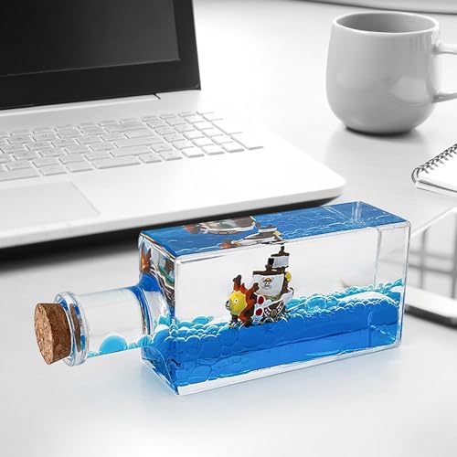 Tuzsocr Kreuzfahrtschiff Fluid Drift Bottle, One Piece Thousand Sunny Schiff in Flasche, Unsinkable One Piece Boot In Einer Box, Stressabbau, One Piece Schiff im Glas für Büro und Haus Deko (Stil 1) von Tuzsocr