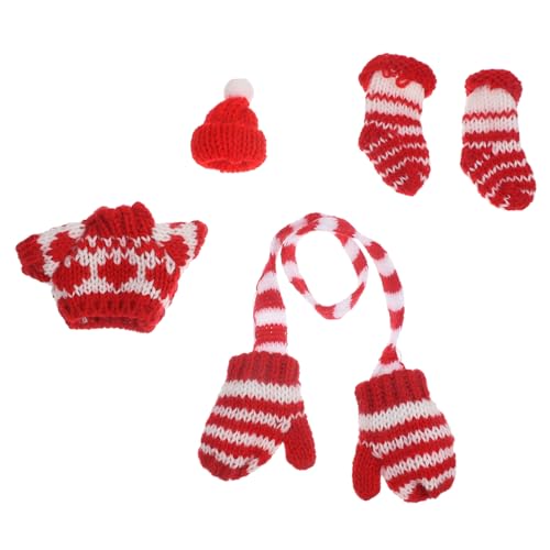 UKCOCO Miniatur Puppen Winterkleidung Teiliges Gestricktes Outfit mit Mütze Handschuhen Pullover und Socken Kompakte Puppenaccessoires für Puppenhaus Dekoration und Festliche Anlässe UKCOCO Miniatur Puppen Winterkleidung Teiliges Gestricktes Outfit mit Mütze Handschuhen Pullover und Socken Kompakte Puppenaccessoires für Puppenhaus Dekoration und Festliche Anlässe von UKCOCO