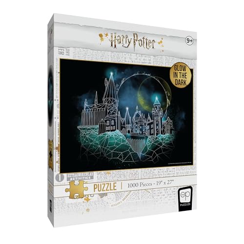 Harry Potter Magic of Hogwarts Glow-in-The-Dark 1,000 Piece Jigsaw Puzzle, Artwork Featuring The Hogwarts School of Witchcraft and Wizardry, Official Wizarding World Collectible and Merchandise Harry Potter Magic of Hogwarts Glow-in-The-Dark 1,000 Piece Jigsaw Puzzle, Artwork Featuring The Hogwarts School of Witchcraft and Wizardry, Official Wizarding World Collectible and Merchandise von USAopoly